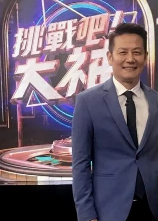 菩提向心觅白领小姐姐上班跳蛋塞逼 - 私房国产